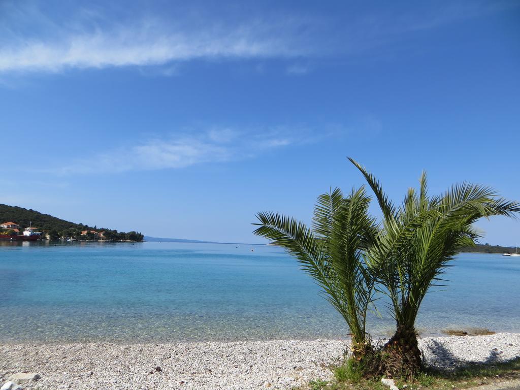 Holiday Home Artina 2 Lovište الغرفة الصورة