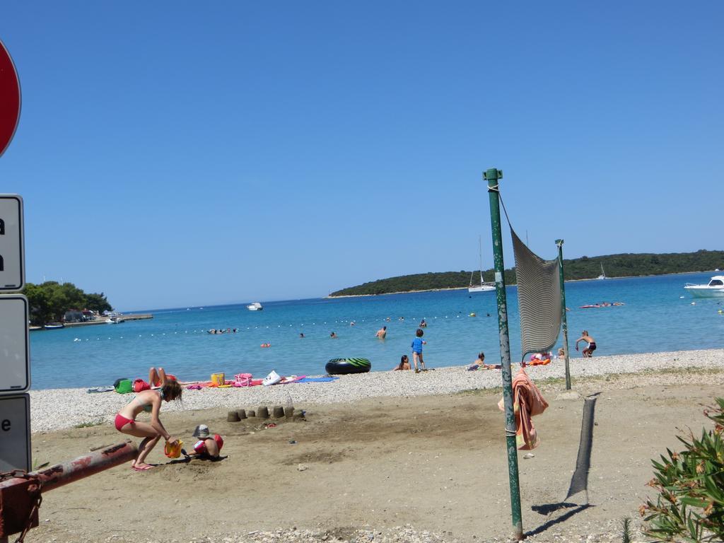 Holiday Home Artina 2 Lovište المظهر الخارجي الصورة