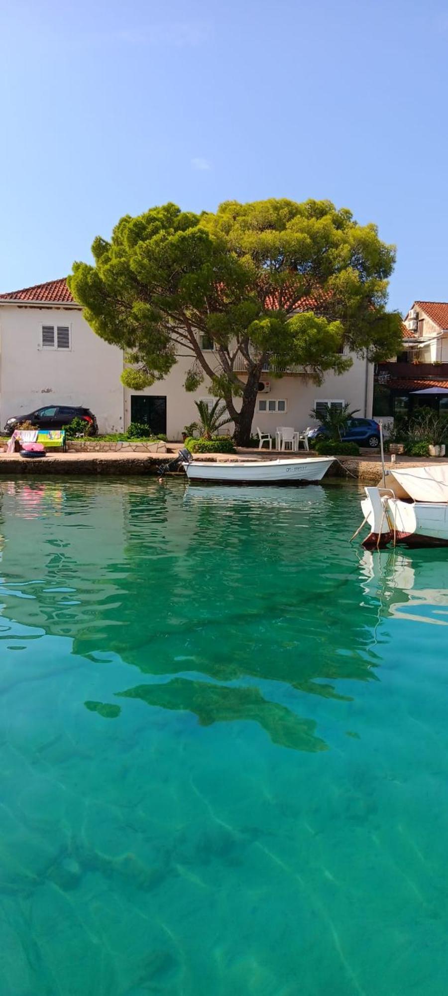 Holiday Home Artina 2 Lovište المظهر الخارجي الصورة