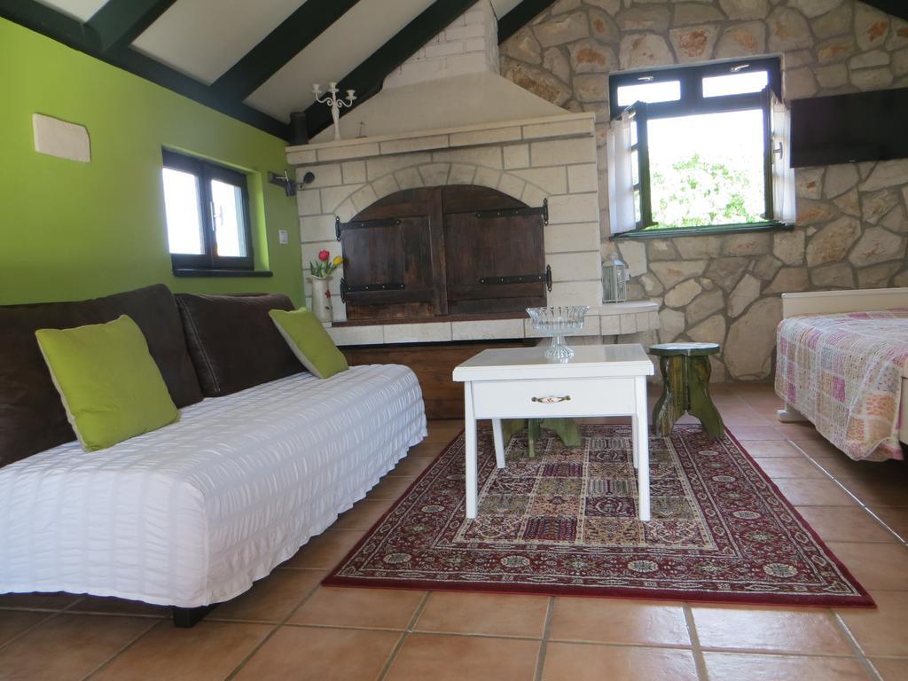 Holiday Home Artina 2 Lovište المظهر الخارجي الصورة